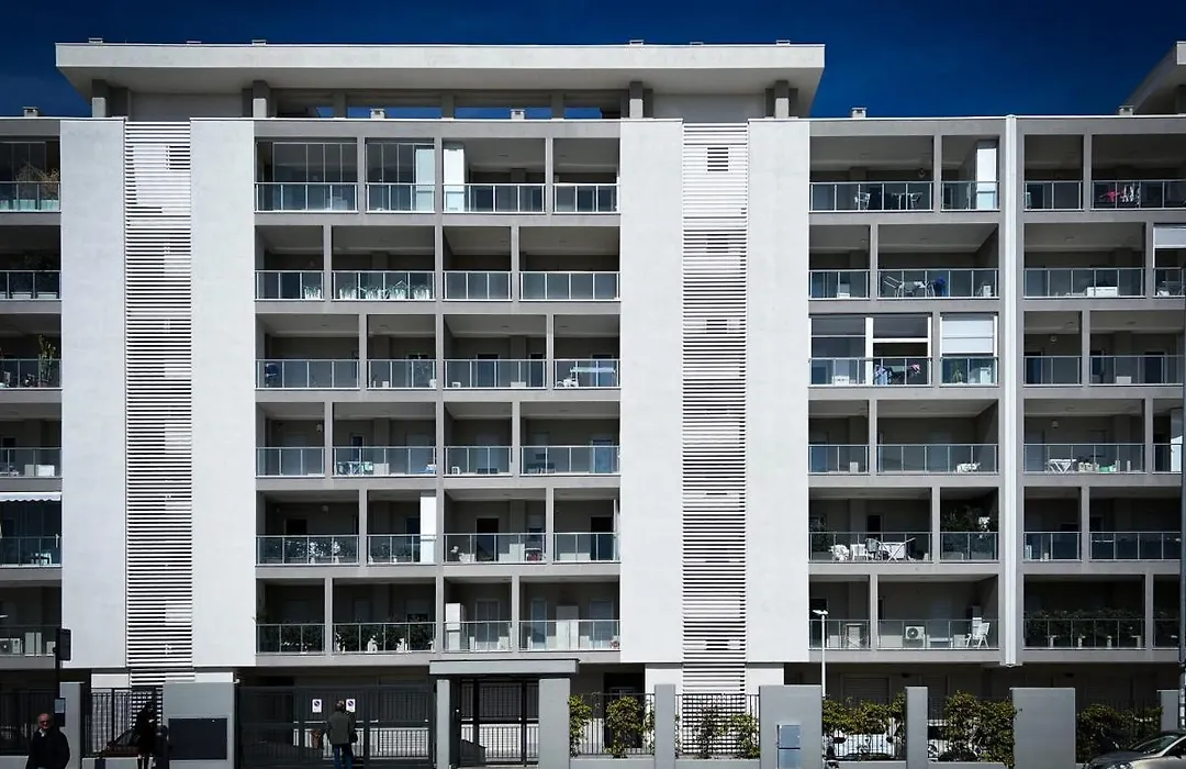 Nbapartment Tatum-1